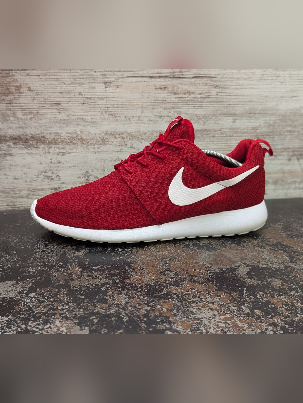 Mens Nike Roshe One Athletic Shoes Sz 12 Used Red White 511881-612